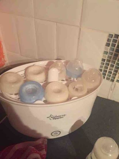 sterilising mam bottles in tommee tippee steriliser