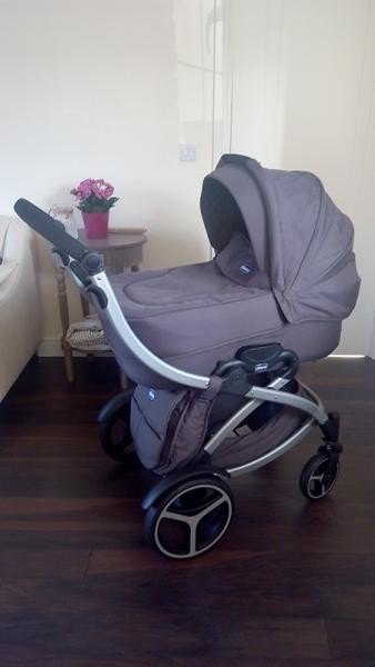 chicco artic travel system